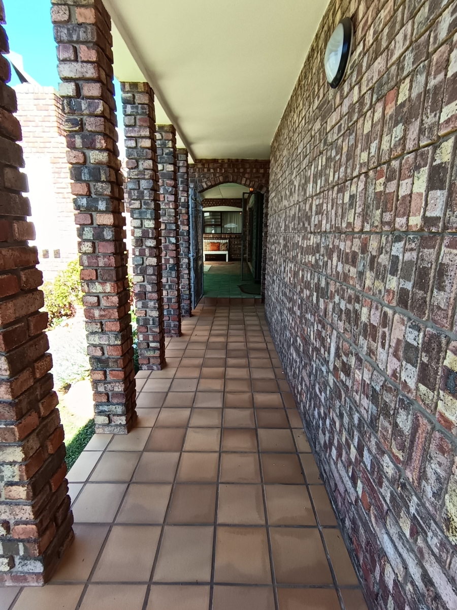 3 Bedroom Property for Sale in Noorsekloof Eastern Cape